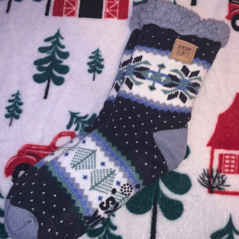 MUK LUKS Women Grip Cabin Socks Size L/XL